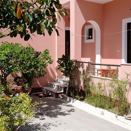 Mouzakitis Apartments 4 Arillas  Extérieur photo